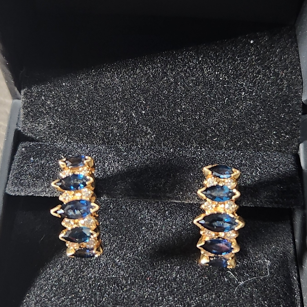 Gold and Blue Zigzag Earrings with Sapphires
